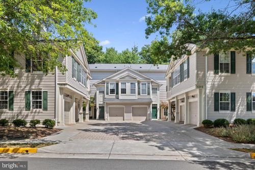 g-1300 Windleaf Drive, RESTON, VA, 20194 | Card Image