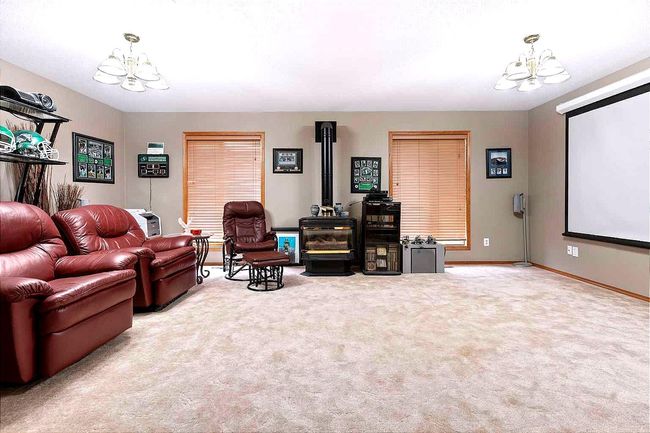 33 Mackenzie Dr, House other with 3 bedrooms, 3 bathrooms and 4 parking in Sedgewick AB | Image 20
