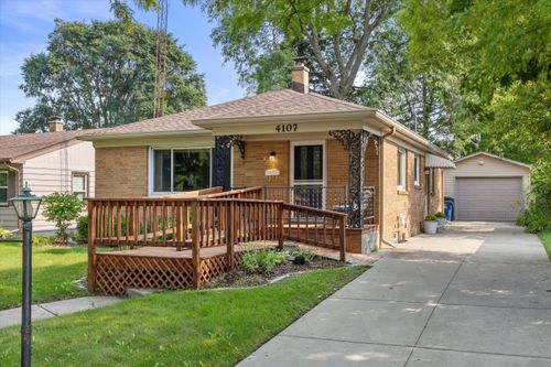 4107 Graceland Blvd, Racine, WI, 53405-2041 | Card Image