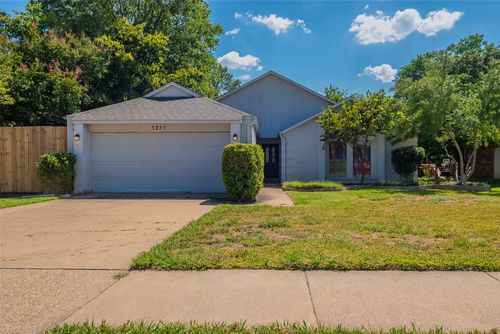 1216 Baxter Dr, Plano, TX, 75025-2855 | Card Image