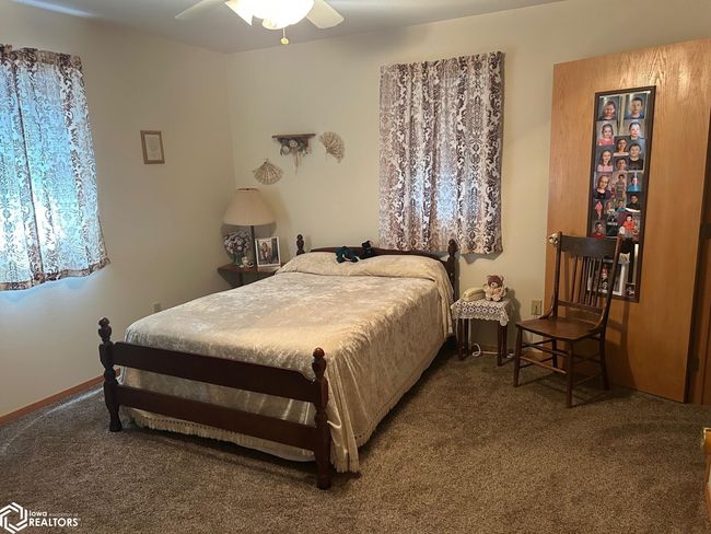 324 S Washington Ave, Home with 0 bedrooms, 0 bathrooms and 2 parking in Eagle Grove IA | Image 10