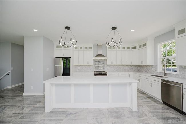 8613 Byers Rd, House other with 5 bedrooms, 3 bathrooms and null parking in Miamisburg OH | Image 14