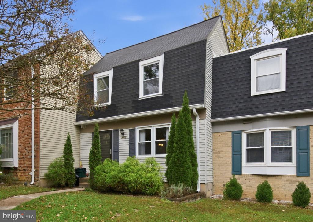Residential Lease in FAIRFAX