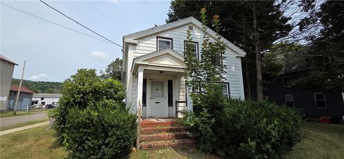 185 Front St, Deposit, NY, 13754-1127 | Card Image