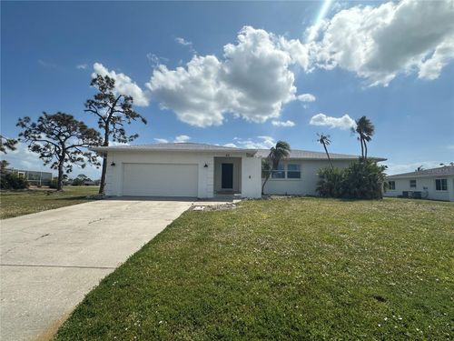 65 Oakland Hills Pl, ROTONDA WEST, FL, 33947-2257 | Card Image