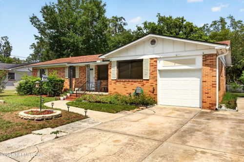 1847 Grove Park Dr, Orange Park, FL, 32073-4640 | Card Image