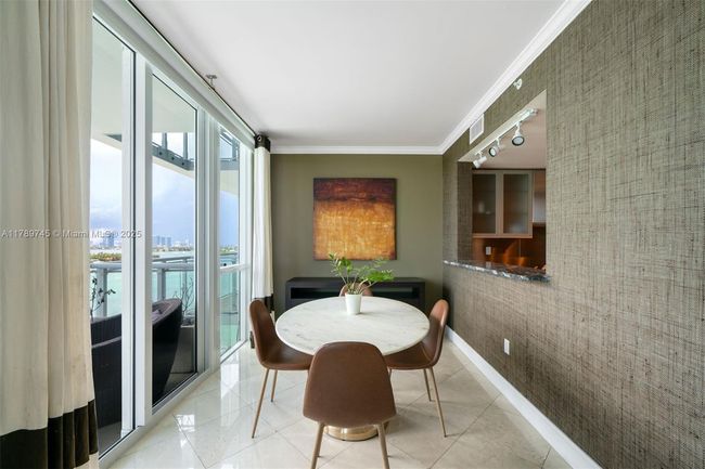 APT-1603 - 520 West Ave, Condo with 1 bedrooms, 2 bathrooms and null parking in Miami Beach FL | Image 12