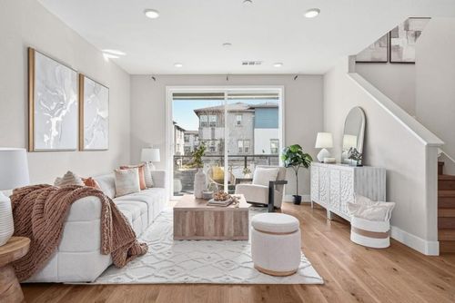 4-875 Cotati Ter, Sunnyvale, CA, 94085-4382 | Card Image