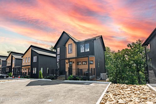 1321 Reedmont Way, Sevierville, TN, 37876 | Card Image
