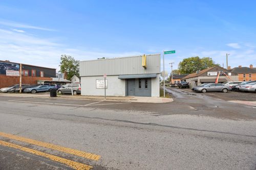 813 Parsons Ave, Columbus, OH, 43206-2345 | Card Image