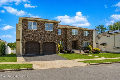 85 Nancy Lane, Staten Island, NY, 10307 | Card Image