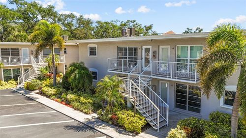 16-521 W Venice Ave, Venice, FL, 34285-2026 | Card Image