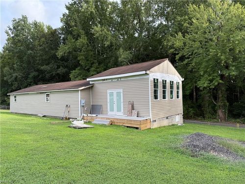 5323 Clay Bank Rd, Gloucester, VA, 23061-3508 | Card Image