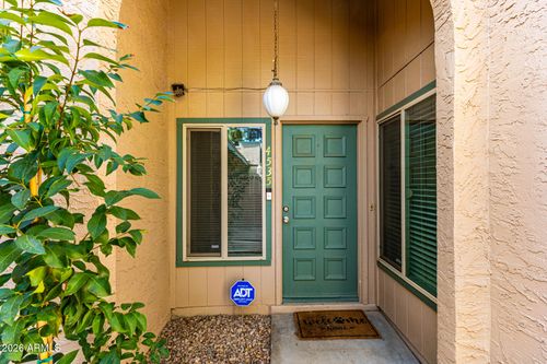 4535 W Continental Dr, Glendale, AZ, 85308-3443 | Card Image