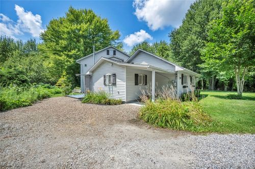 10982 Root Rd, Columbia Station, OH, 44028-9545 | Card Image
