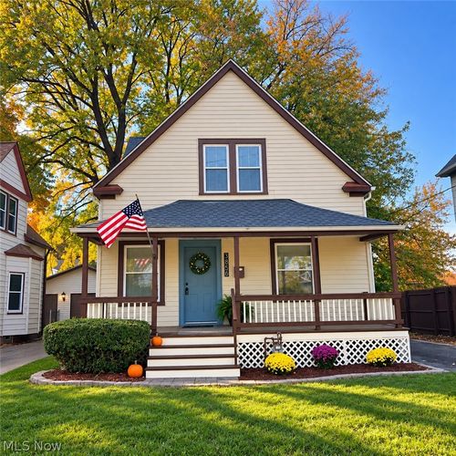 3856 W 17th St, Cleveland, OH, 44109-3006 | Card Image