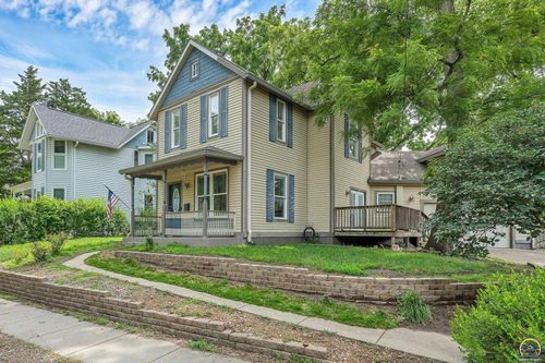 222 Nw Circle St, Topeka, KS, 66606-1373 | Card Image