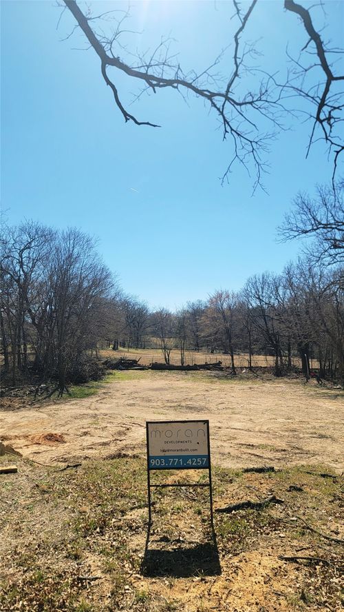 2004 Dove Ln, Denison, TX, 75020-1002 | Card Image