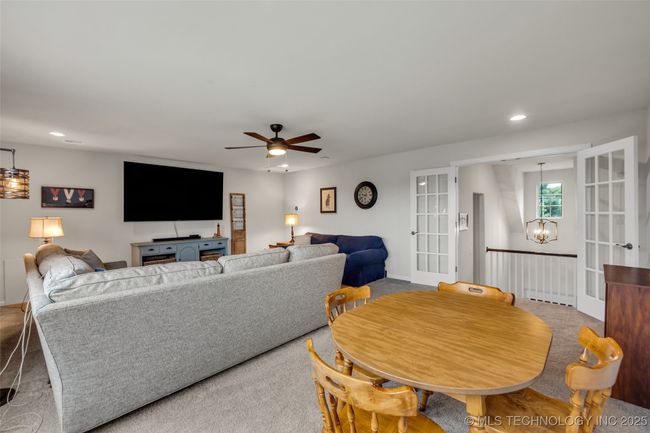 6808 S Chestnut Ave, House other with 4 bedrooms, 3 bathrooms and null parking in Broken Arrow OK | Image 45