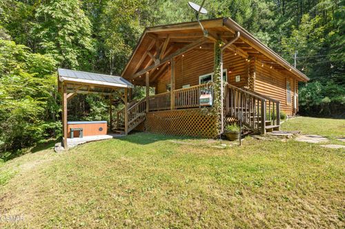 2-1284 Laurel Lick Rd, Pigeon Forge, TN, 37862-7748 | Card Image