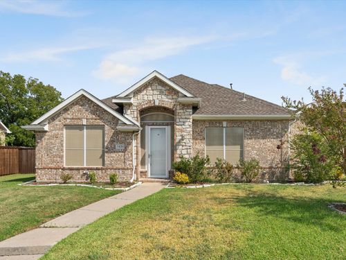 1420 Hudspeth Dr, Carrollton, TX, 75010-6472 | Card Image