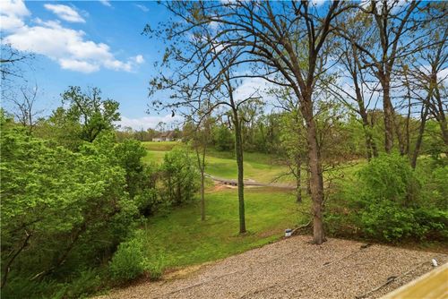 21 Burnmouth Ln, Bella Vista, AR, 72715-6057 | Card Image