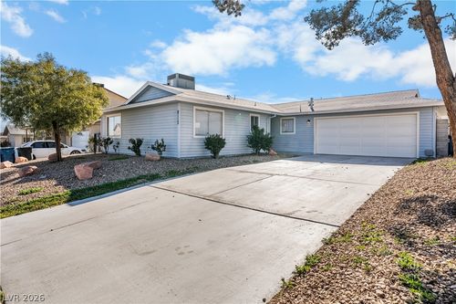 8113 Eginton Ave, Las Vegas, NV, 89145-4704 | Card Image