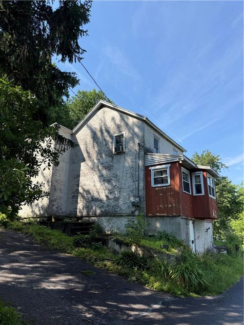 2102 Nemeth Dr, BETHLEHEM, PA, 18015-6119 | Card Image