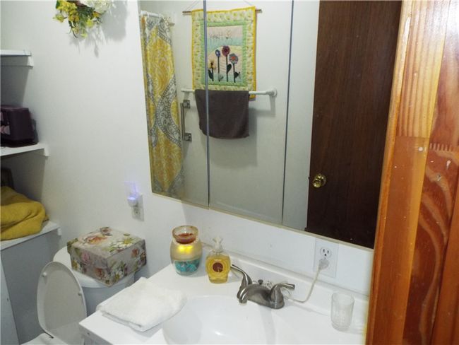 202 2 Nd Ave, House other with 4 bedrooms, 2 bathrooms and 2 parking in Elco PA | Image 22
