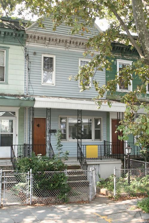 15 Williams Ave, Jersey City, NJ, 07304-1126 | Card Image