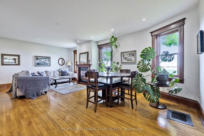 4735 20 Th Sideroad, House other with 4 bedrooms, 3 bathrooms and 4 parking in Thornton ON | Image 13