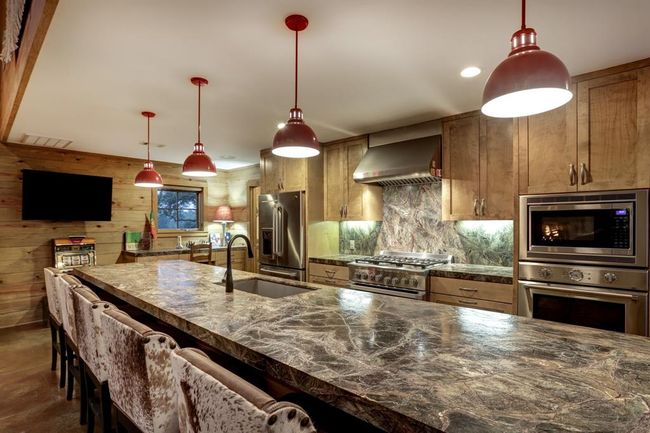 1585 Round Top Rd, Home with 6 bedrooms, 7 bathrooms and null parking in Round Top TX | Image 5