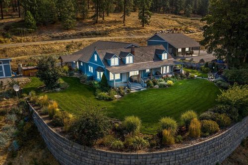 15717 E Cooper Rd, Mead, WA, 99021-8779 | Card Image
