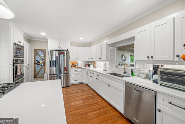 1134 Old Lake Russell Rd, House other with 3 bedrooms, 3 bathrooms and null parking in Cornelia GA | Image 15
