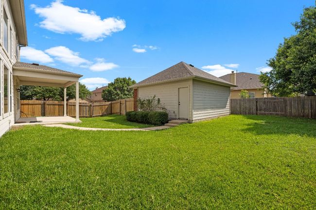 Great space for backyard barbecues or adding a playscape | Image 31
