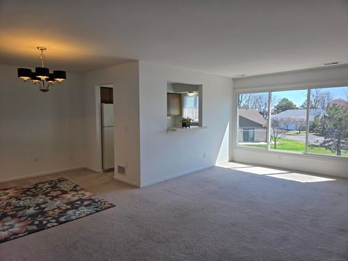 507 Country Club Dr, Saint Clair Shores, MI, 48082-1064 | Card Image