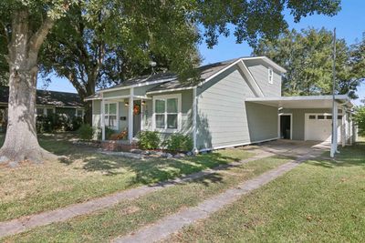 1519 Block Street, House other with 3 bedrooms, 2 bathrooms and null parking in Port Neches TX | Image 2