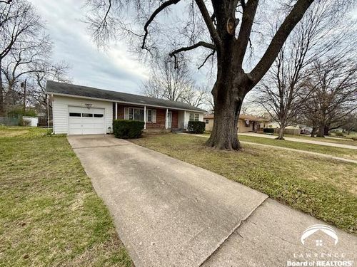 1208 W 20th St, Lawrence, KS, 66046-2632 | Card Image