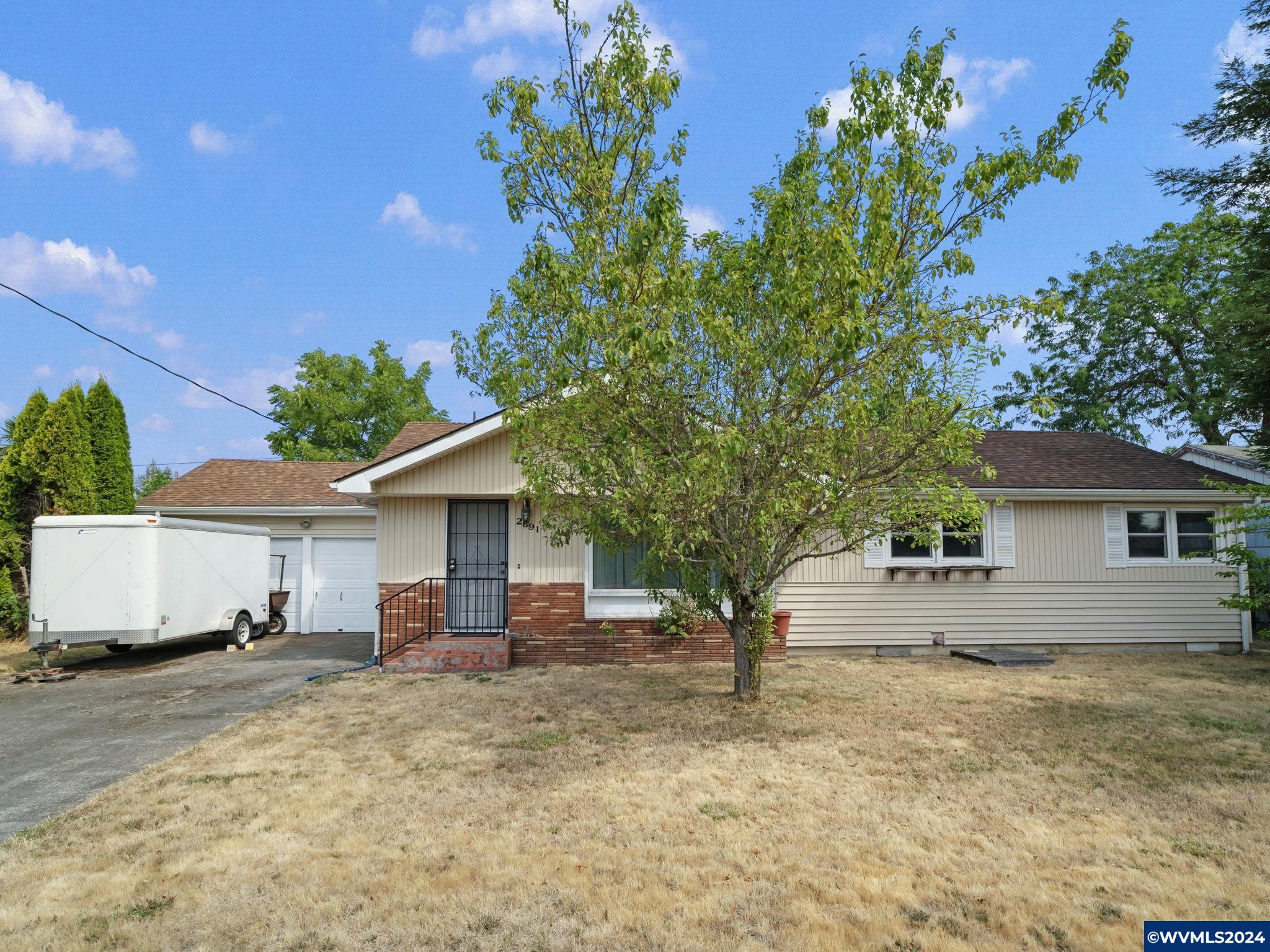 Chester Ave, Salem, OR 97301