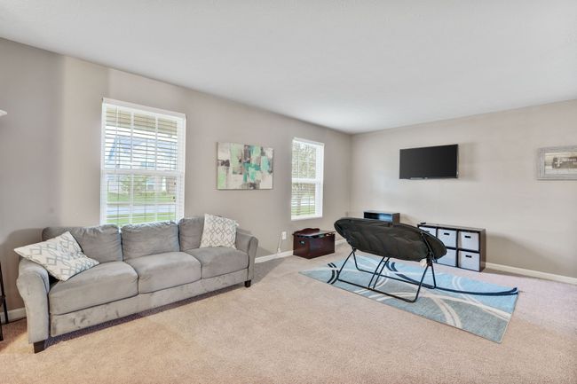 5791 W Commonview Dr, House other with 5 bedrooms, 3 bathrooms and null parking in Mccordsville IN | Image 6
