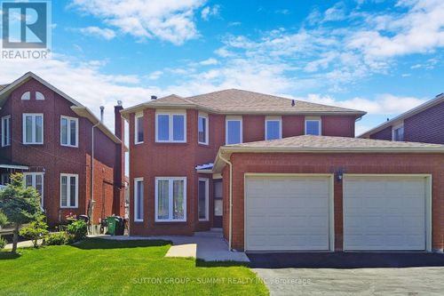 6182 Silken Laumann Way, Mississauga, ON, L5V1A3 | Card Image