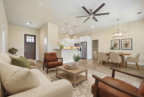 6 Round Bluff Circle, Wimberley, TX, 78676 | Card Image