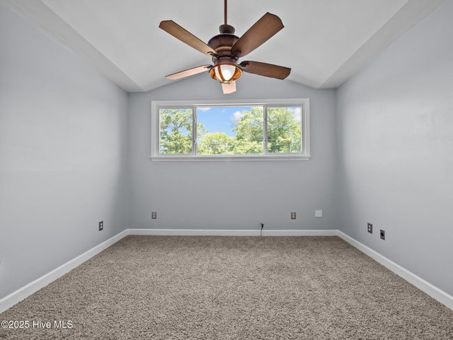 39 39-web-or-mls-P6160201 - Office No file chosen Upstairs Bonus Room/Office/Den/Flex Room | Image 38