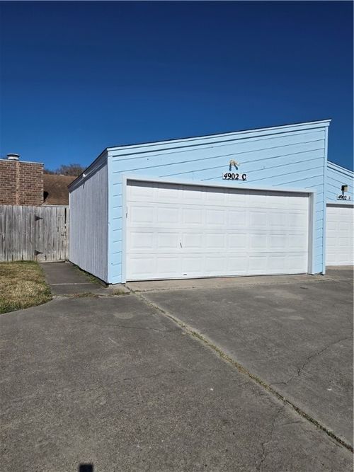 4902 Delwood St, Corpus Christi, TX, 78413-5122 | Card Image