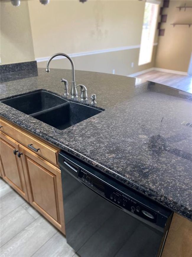 APT-123F - 801 River Rd, Townhouse with 2 bedrooms, 2 bathrooms and null parking in Montgomery TX | Image 10