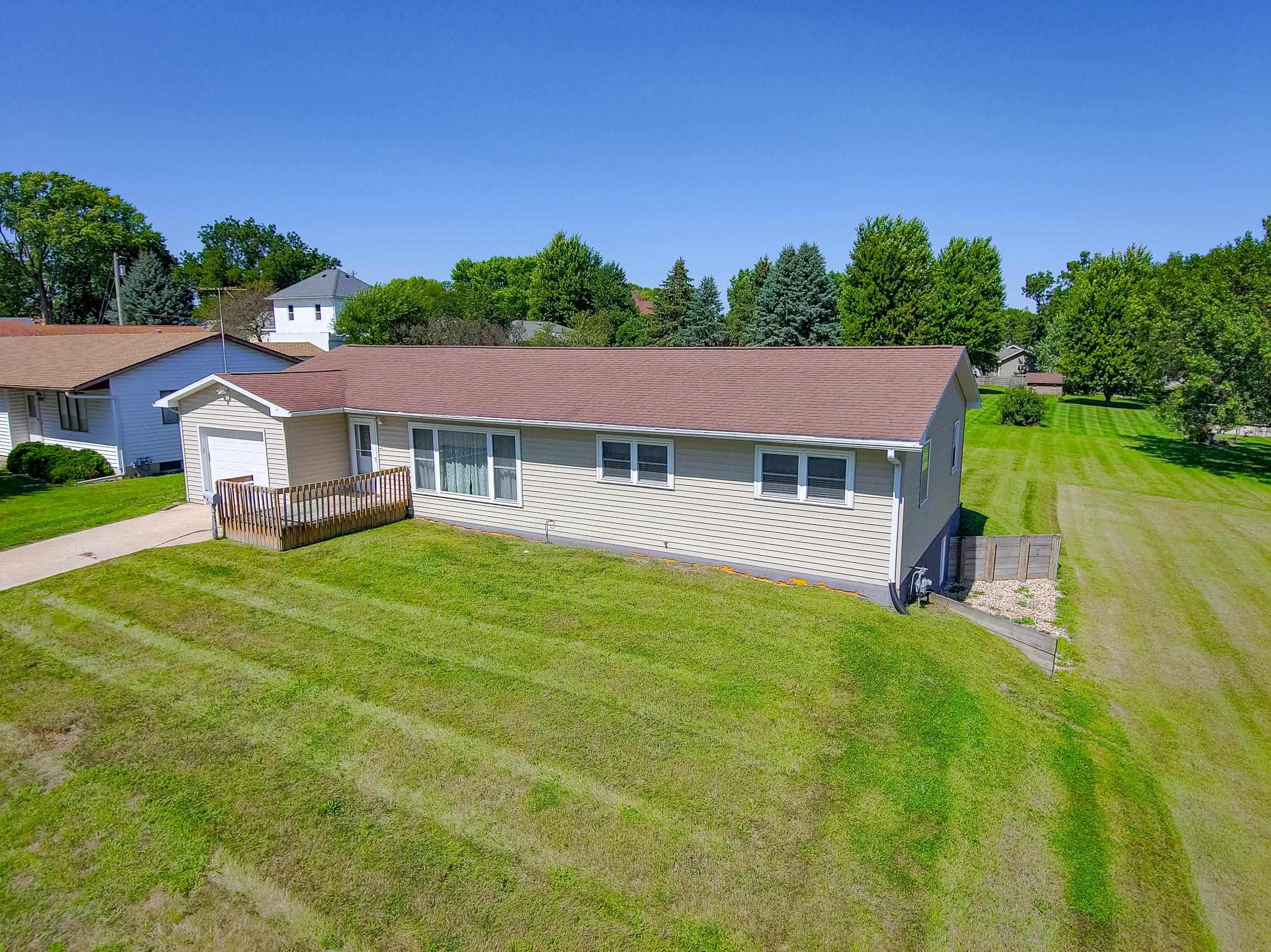 M Ave, Grundy Center, IA 50638
