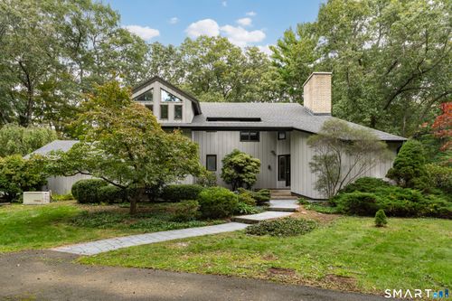 200 Deer Ln, Guilford, CT, 06437-2170 | Card Image