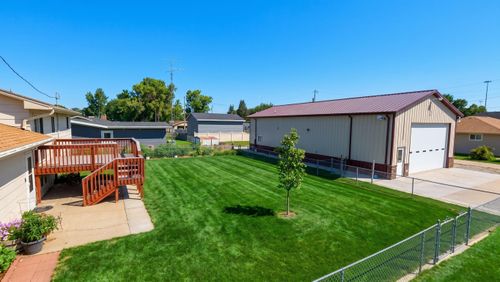 1519 Avenue N, Cozad, NE, 69130-2129 | Card Image