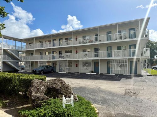 208-320 Lakeview St, ORLANDO, FL, 32804-6832 | Card Image