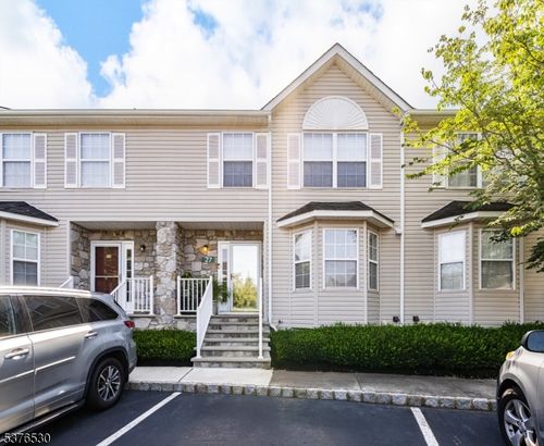 27 Edith Pl, Somerset, NJ, 08873-7609 | Card Image